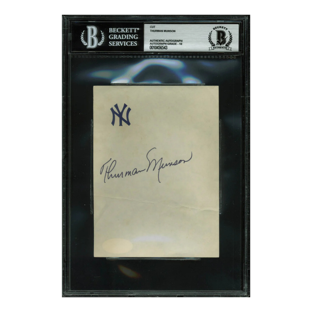 Thurman Munson Signed New York Yankees Baseball Cut - BGS Autograph 10